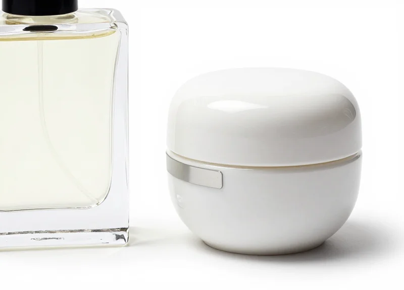 Eliminate Shoplifting: Technical Guide to Applying 15mm AM Micro-Labels to Fragile Beauty Packaging