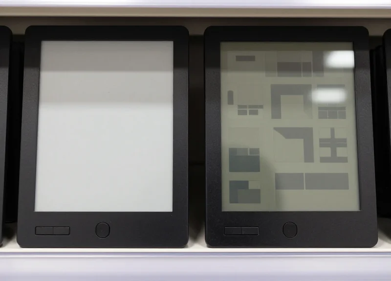 The 2026 Retail Evolution: Why 2.6-Inch E-Ink Labels are Outperforming Traditional LCD and EAS Hybrid Systems